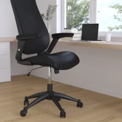 Merrick Lane High-Back Black Faux Leather Executive Swivel Office Chair With Molded Foam Seat And Adjustable Arms -Smart Office Sets GUEST f64abfc5 b37e 4b35 8ed4 ae8e21521bec